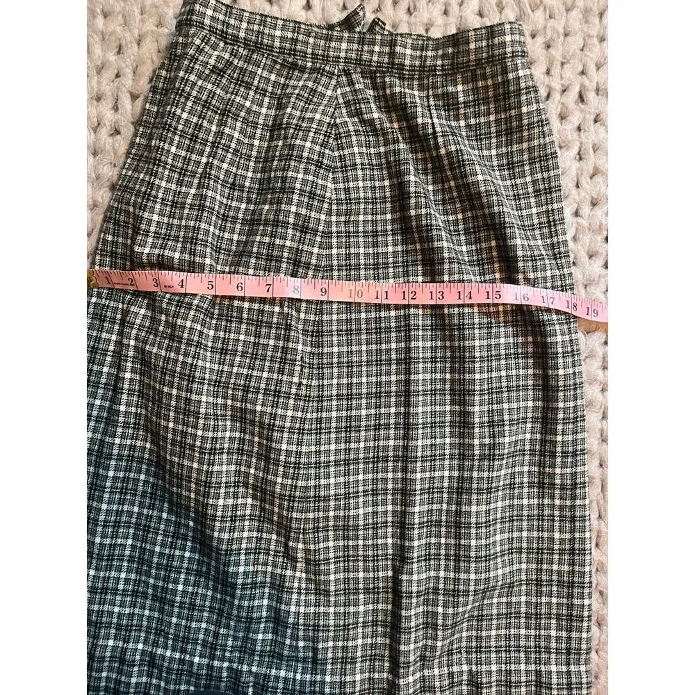 Vintage plaid skirt green and yellow size xs
